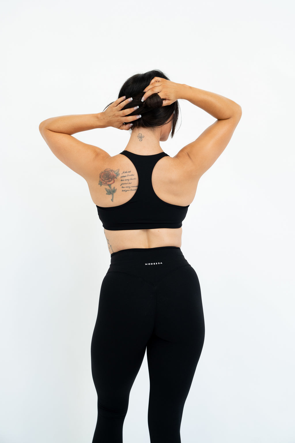 ESSENTIAL SCULPT BRA